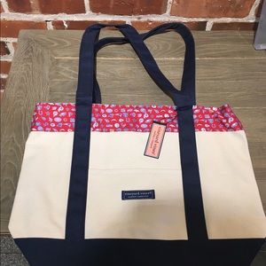 NWT Vineyard Vines Ltd Ed. NFL Classic Tote
